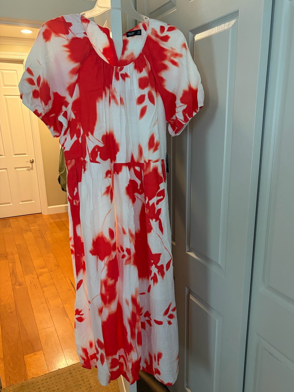 Simply Vera Vera Wang Red & White Tie-Dye Floral Dress